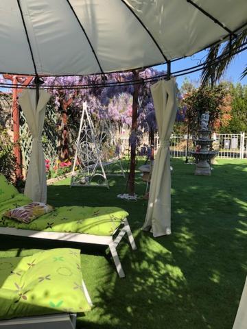 Charmant Studio A Uchaud Ngoại thất bức ảnh